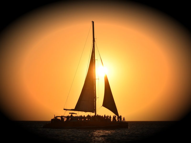 sailboat-3348374_1920